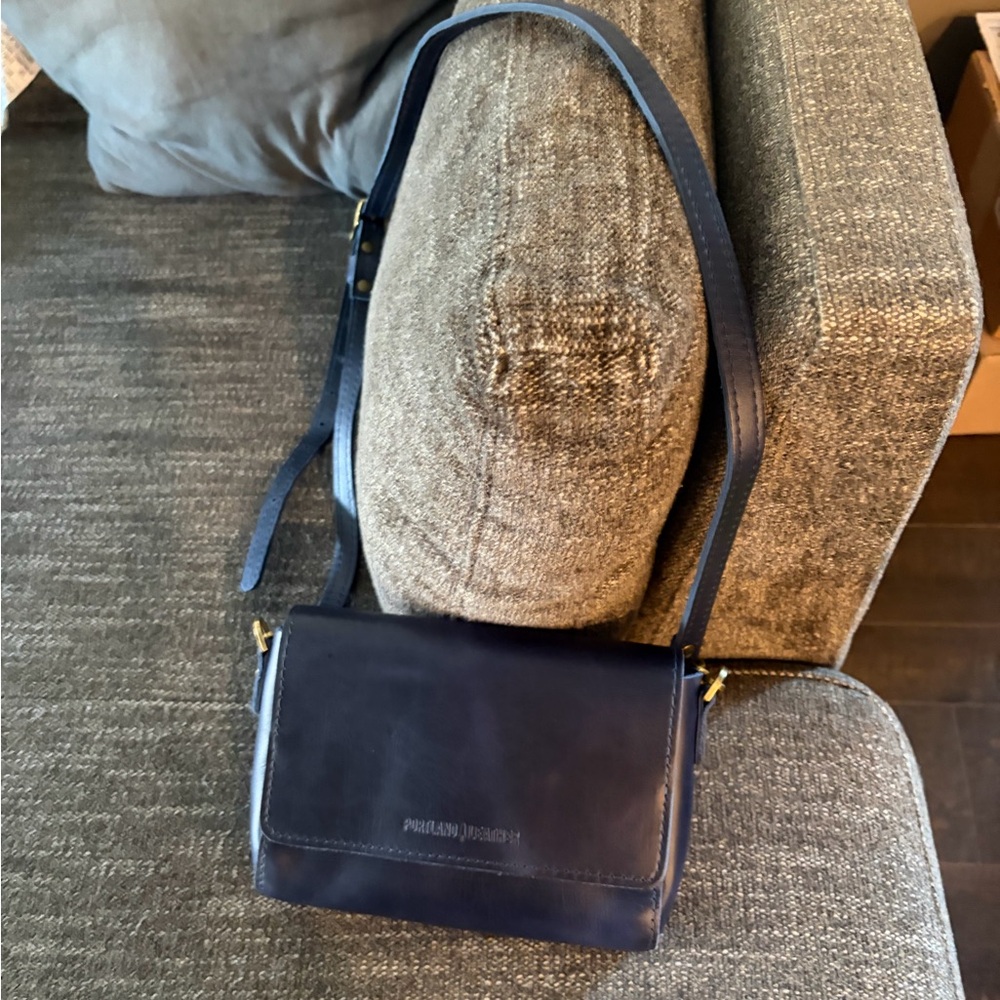 Bogo. Portland leather cowboy blue metro